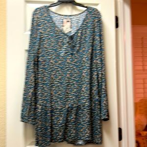 NWT SO beautiful subtle floral print dress Sz L